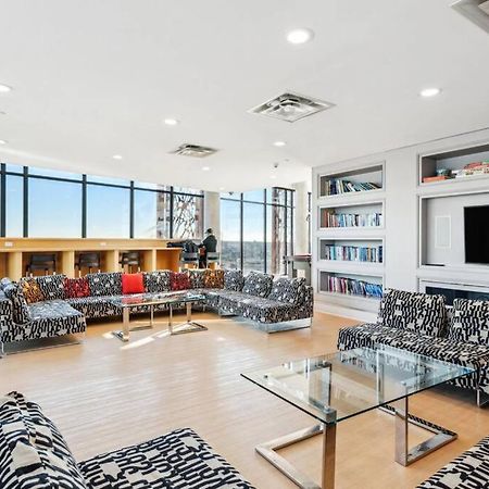 Central Luxury Apartment With Best City Views! فانكوفر المظهر الخارجي الصورة