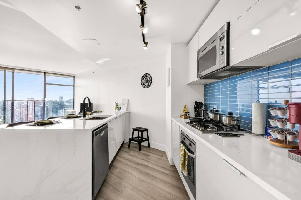 Central Luxury Apartment With Best City Views! فانكوفر المظهر الخارجي الصورة